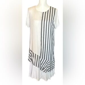 Asymmetrical Black and Gray Short Sleeve Tee